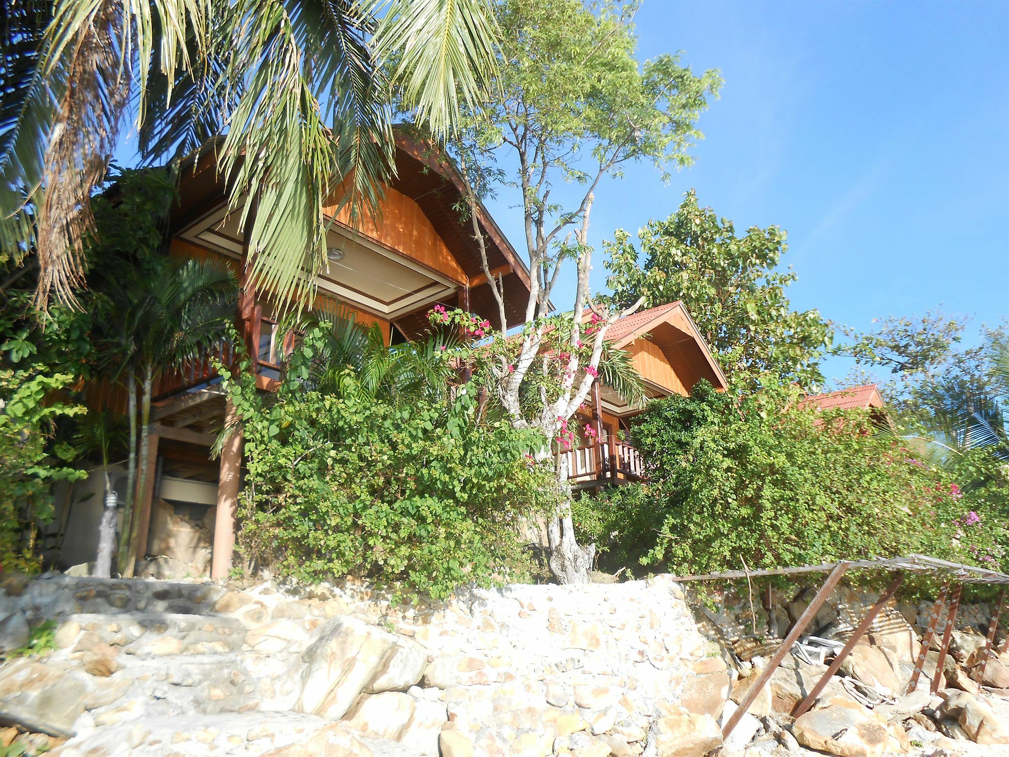 Hotel Niramon Sunview