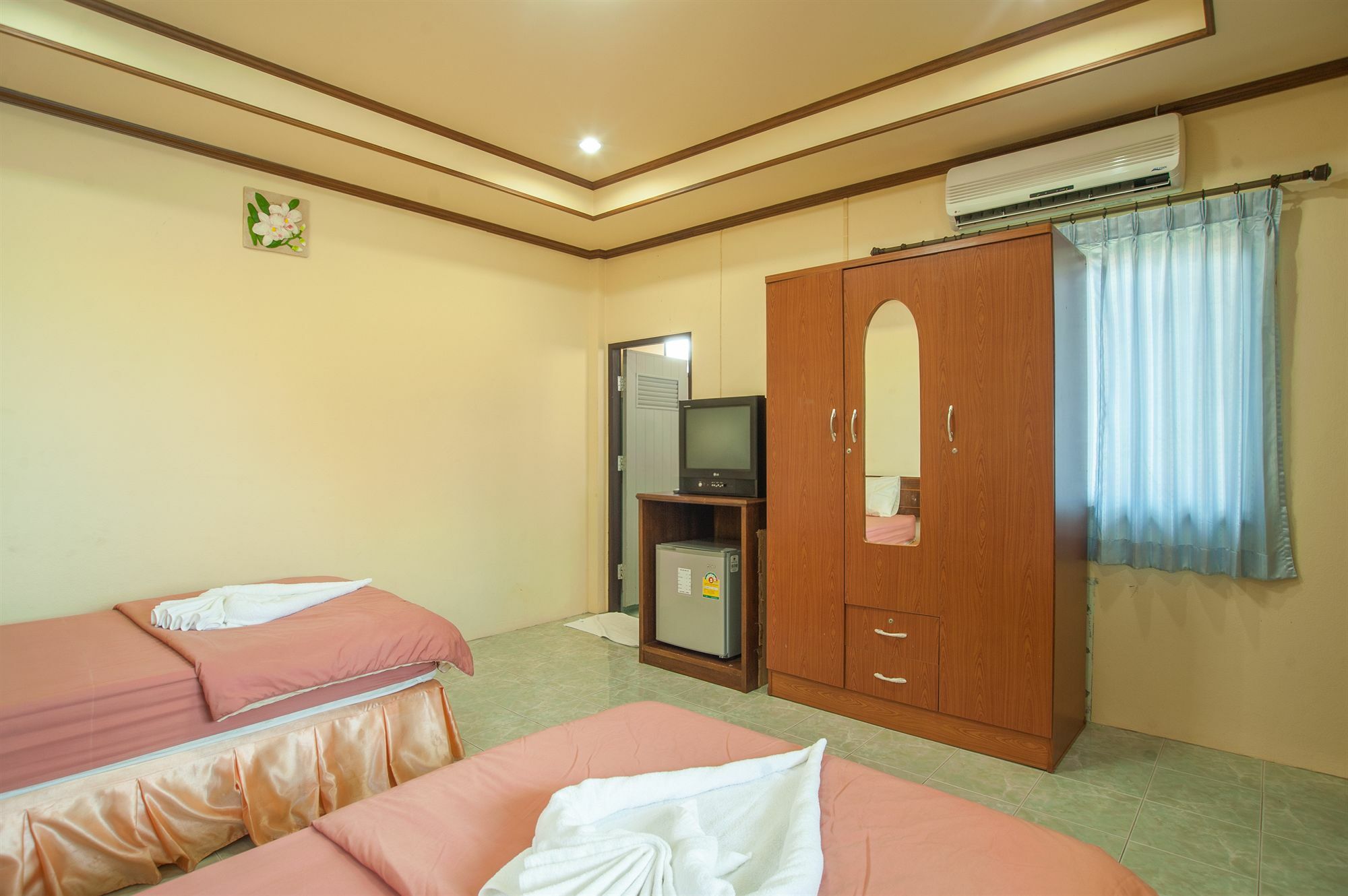 Niramon Sunview Hotel