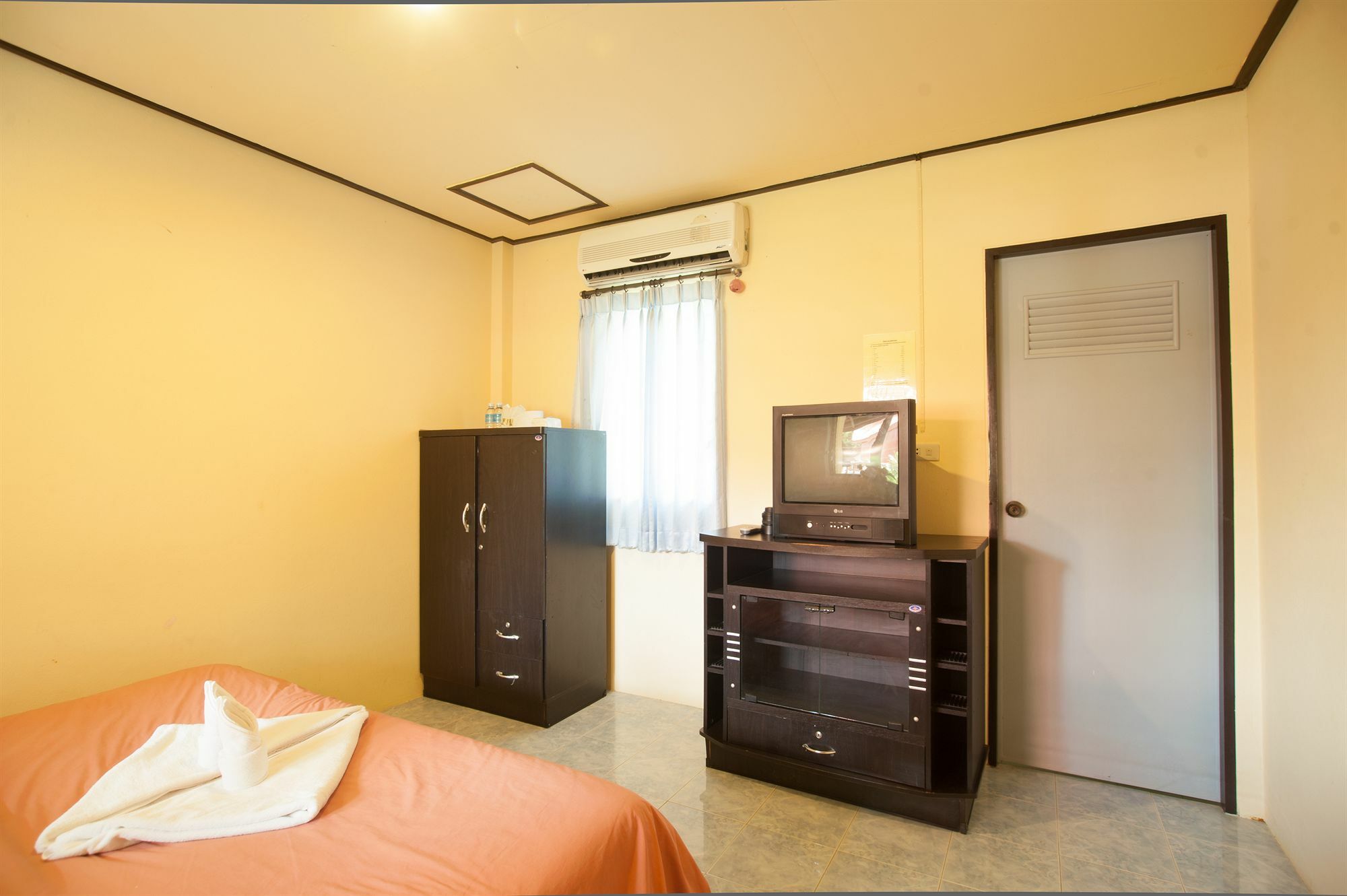 Niramon Sunview 3* Ko Pha Ngan