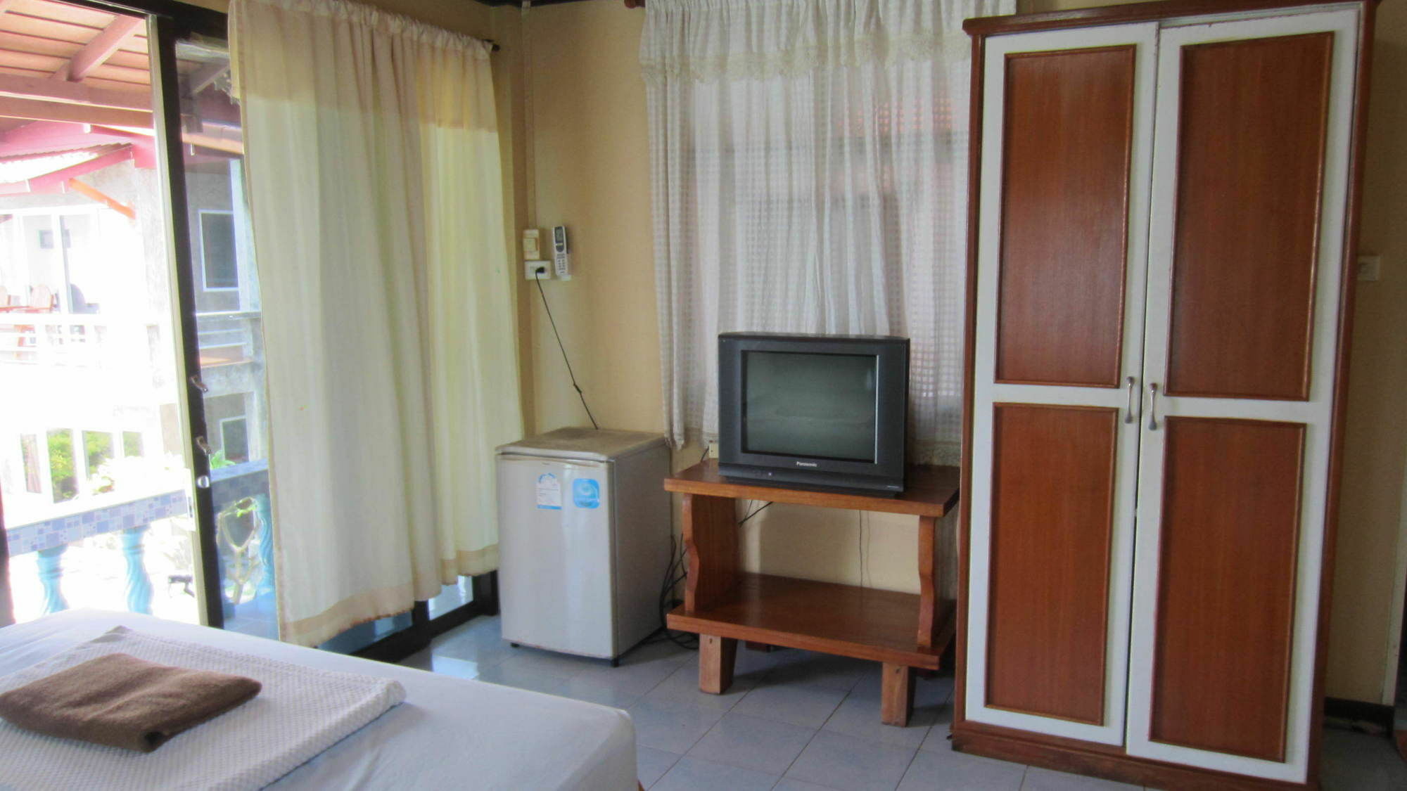 Charung 3* Haad Rin