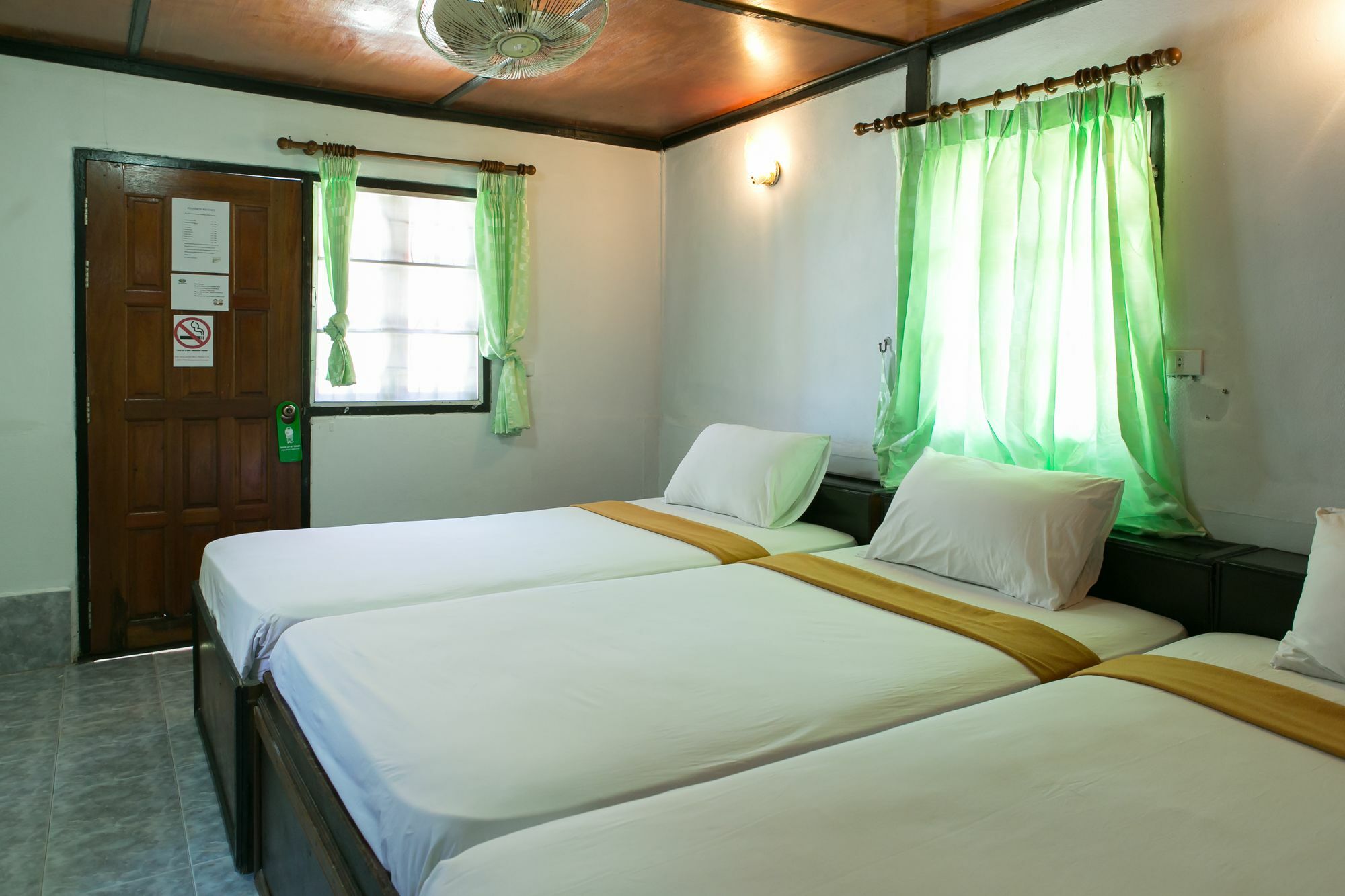 Haadrin Hotel