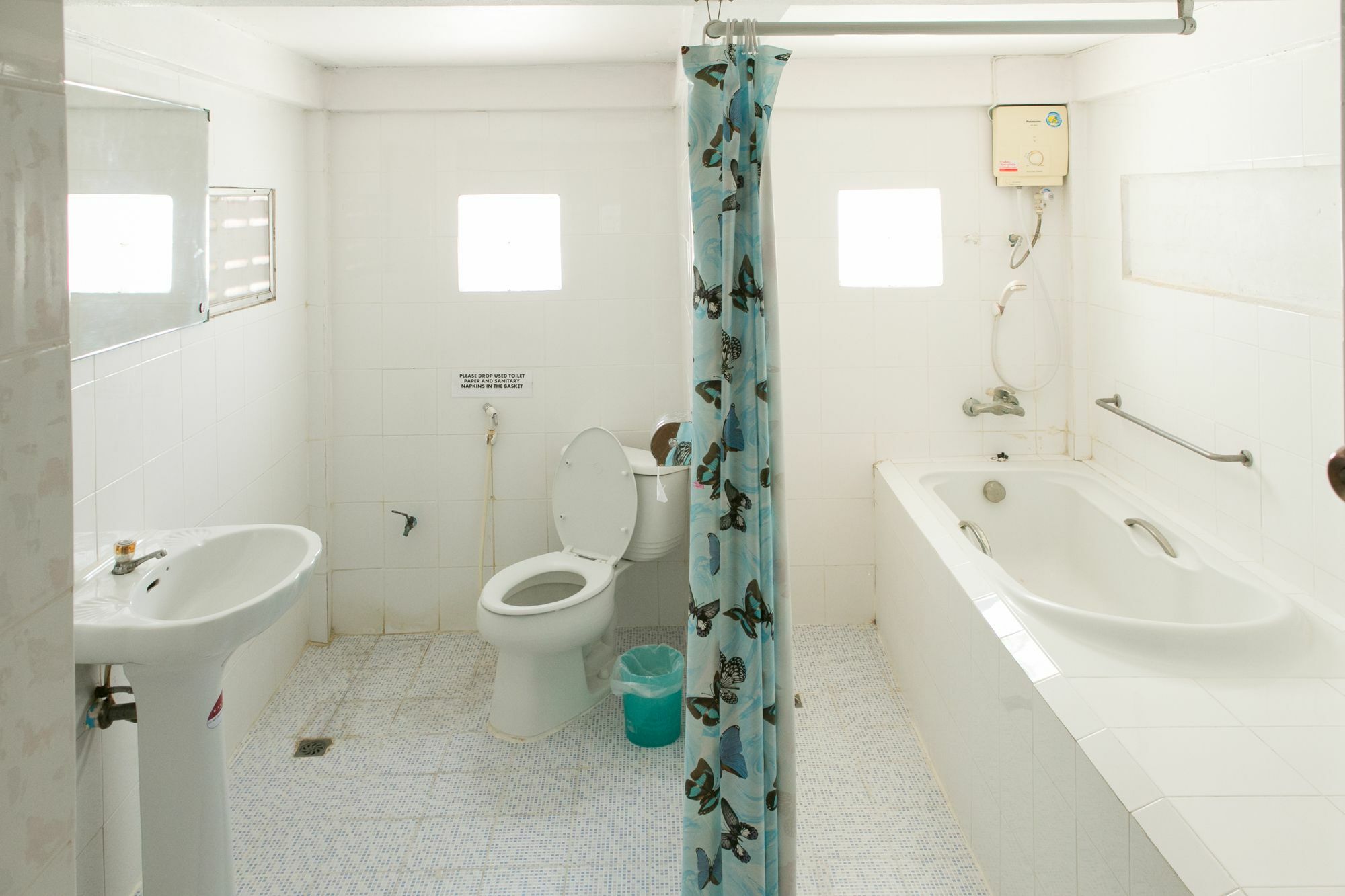 Hotel Haadrin 2*