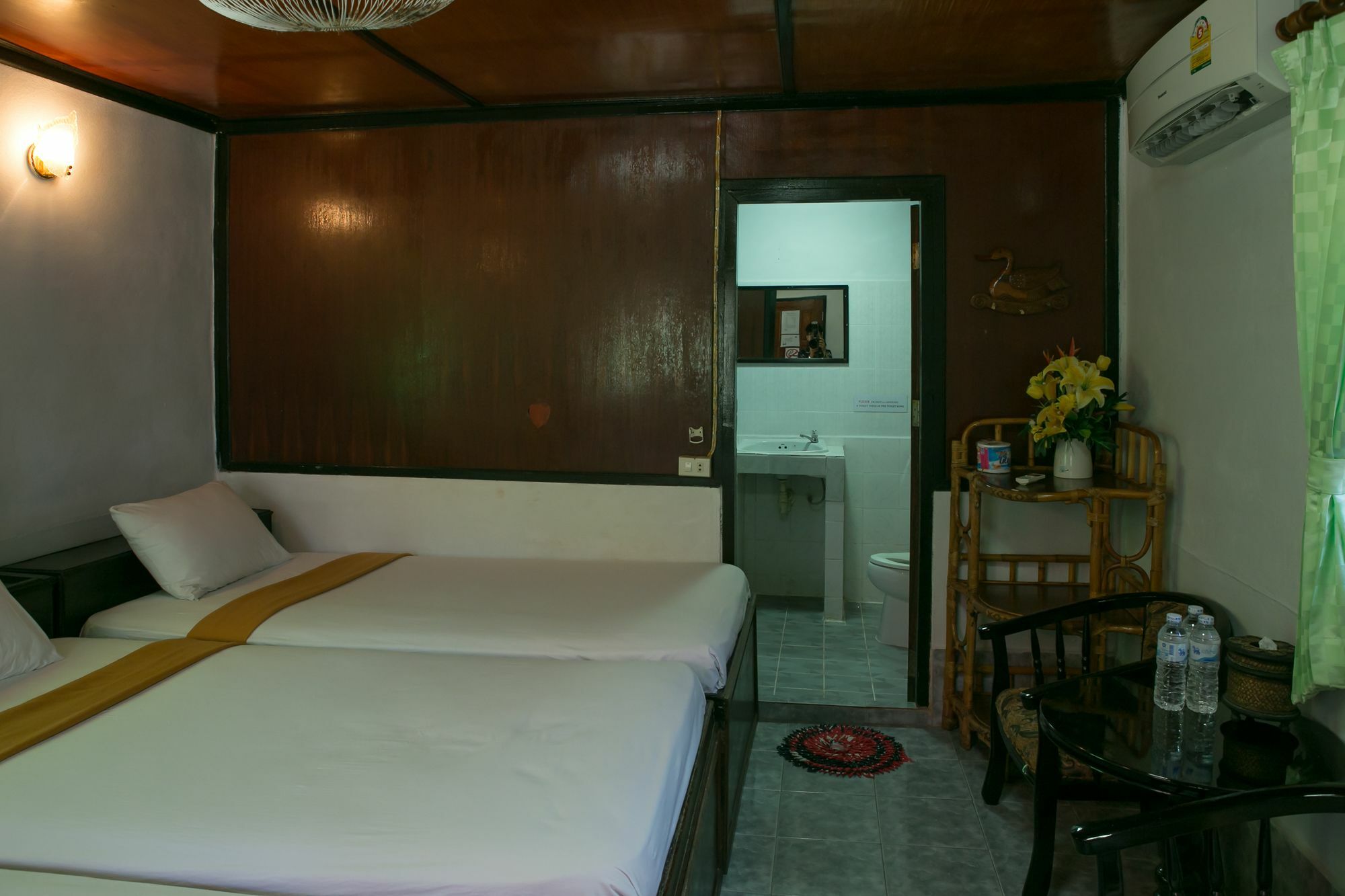 Haadrin Hotel