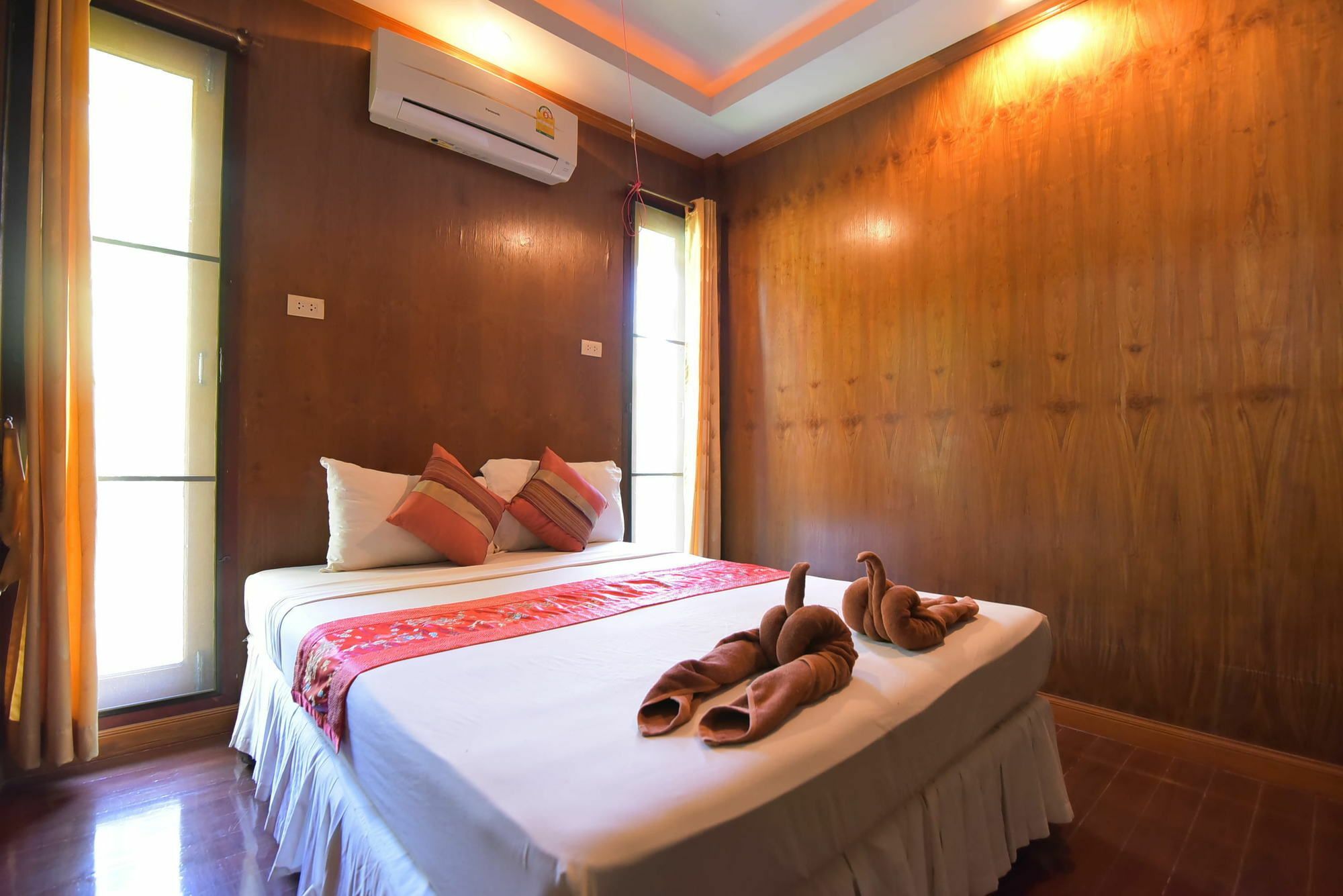 Guest house Baan Suan 2*