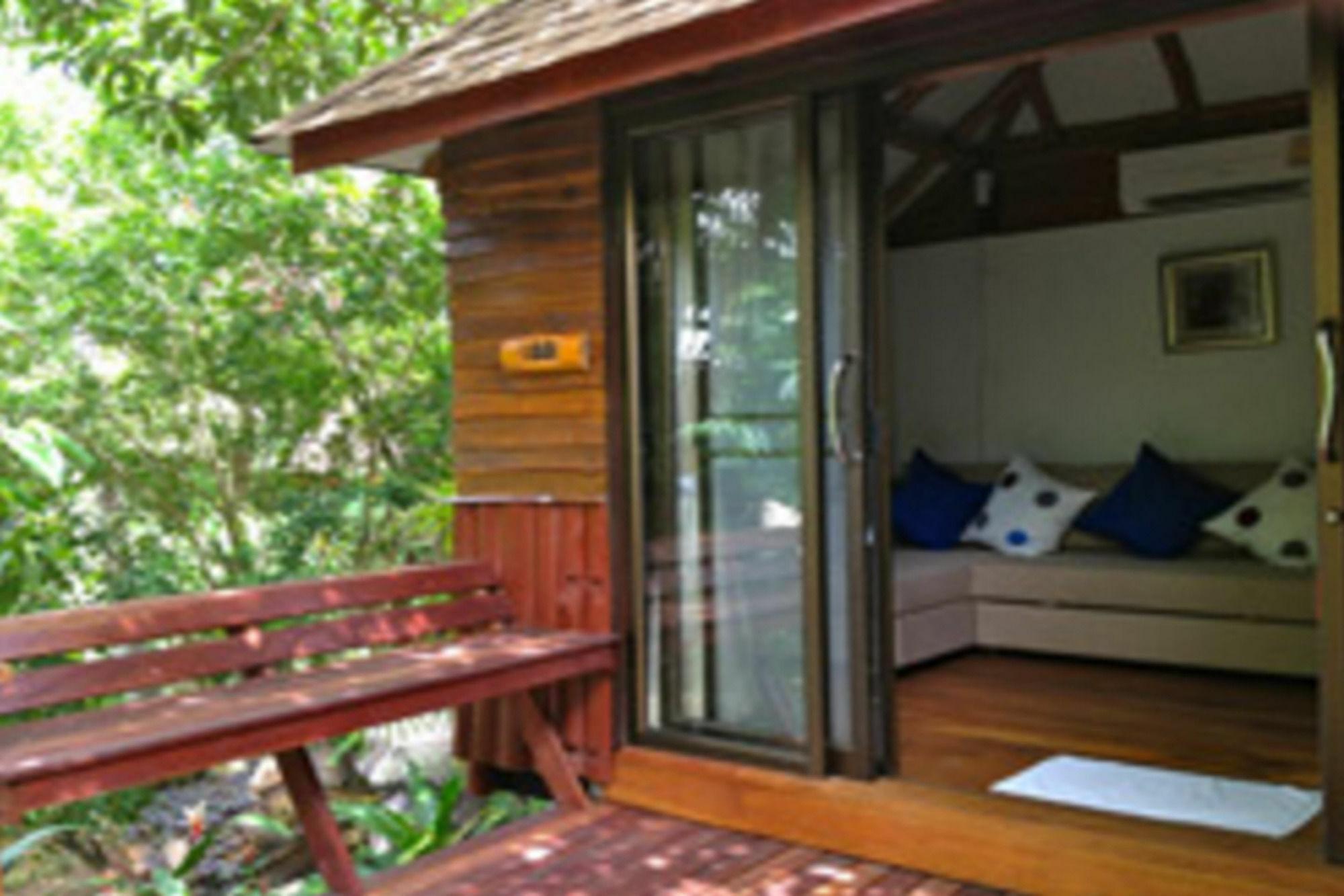 Lub D Tanote Bay Resort 3*
