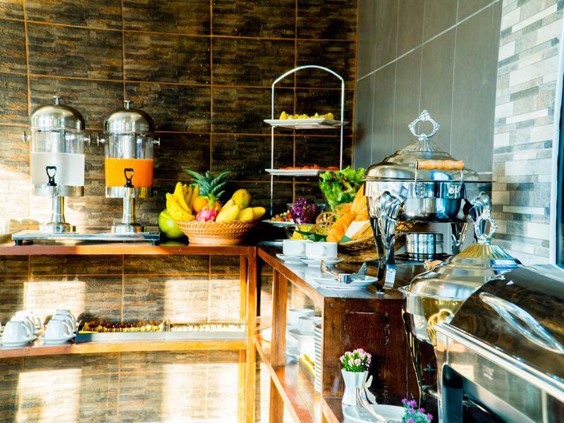 Billabong And Cafe Baan Tai