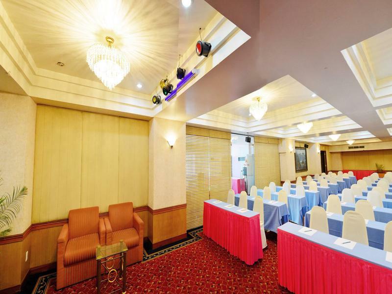 Hotel Asian 3*