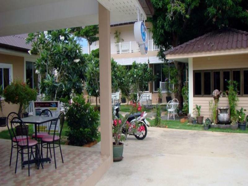 Sea 2 2* Ko Lan