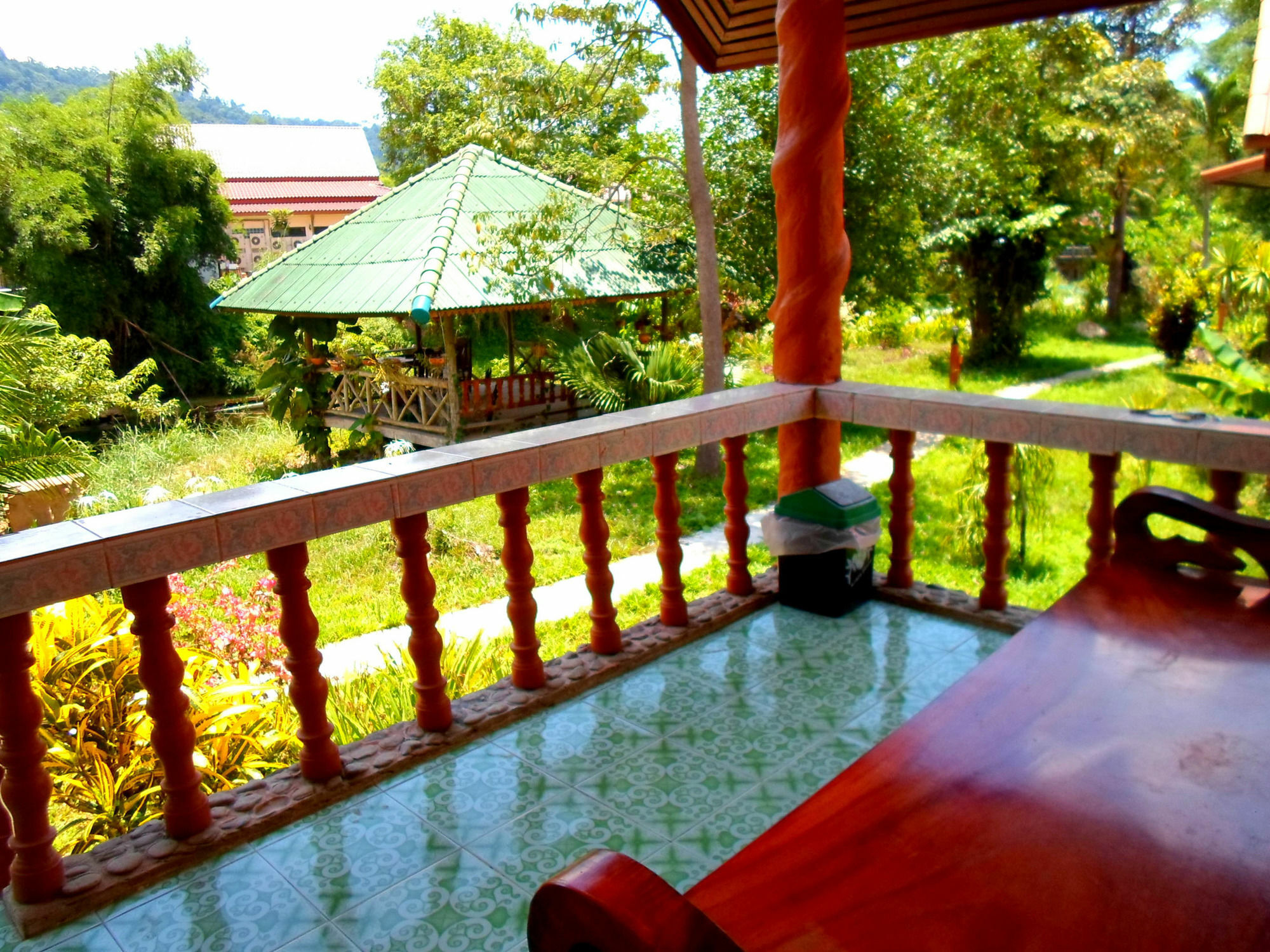 Baan Rimnam Khao Sok 2* Phanom