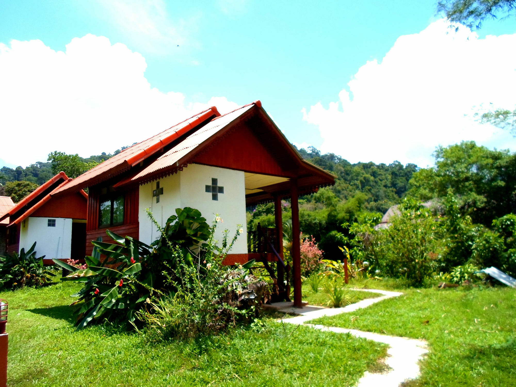 Baan Rimnam Khao Sok 2* Phanom