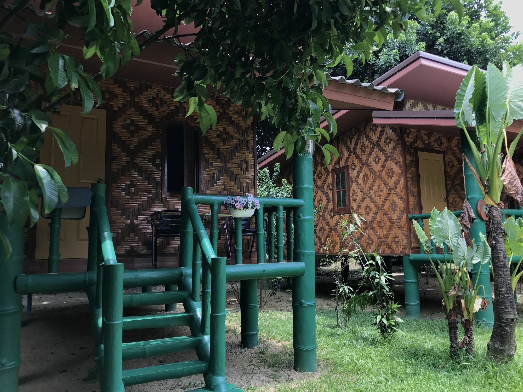 The Royal Bamboo - Sha Certified Khao Sok National Park