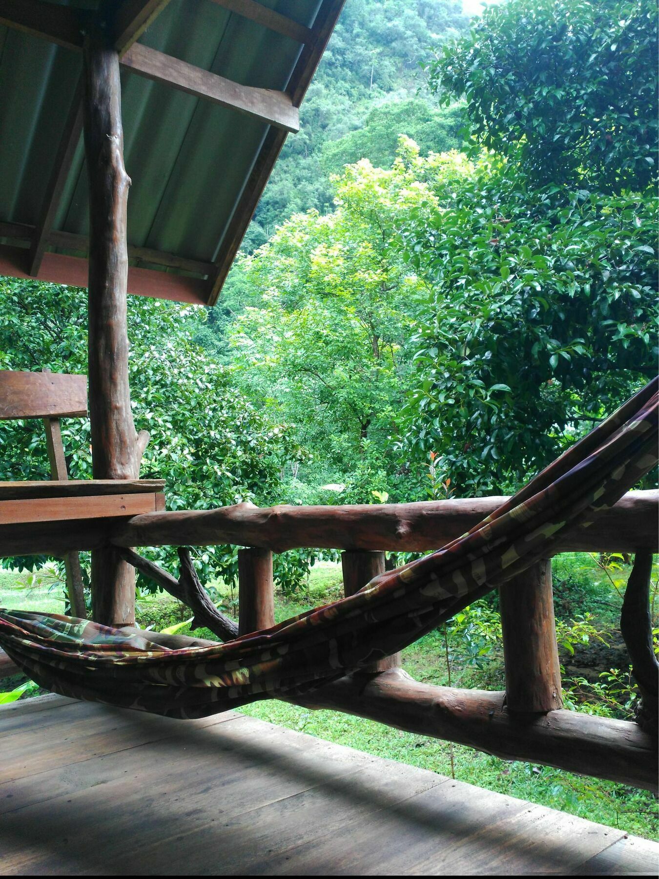 Khao Sok Mountain View 2*