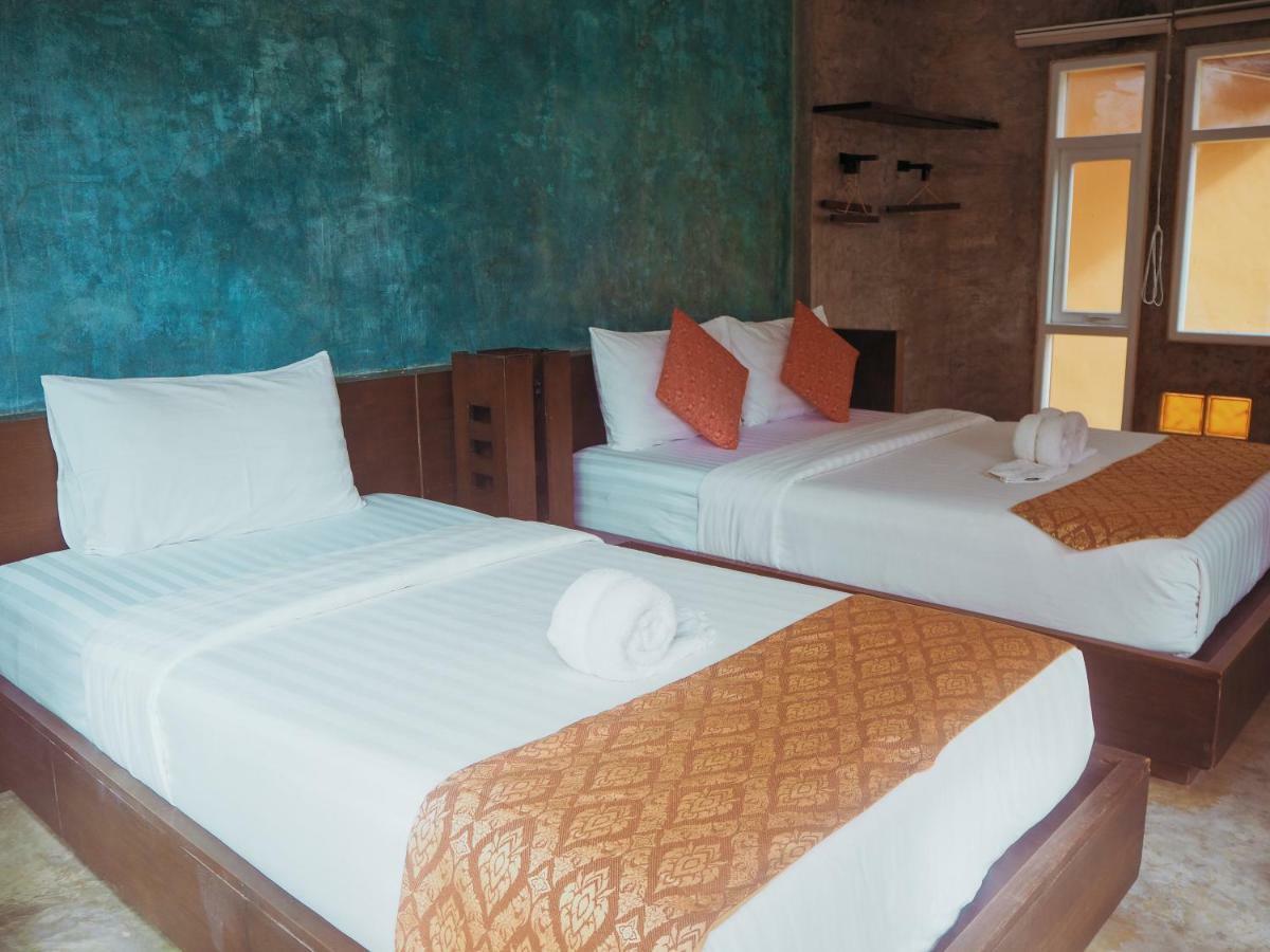 Silver Sands - Resort