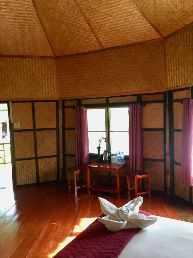 Resort Tp Hut