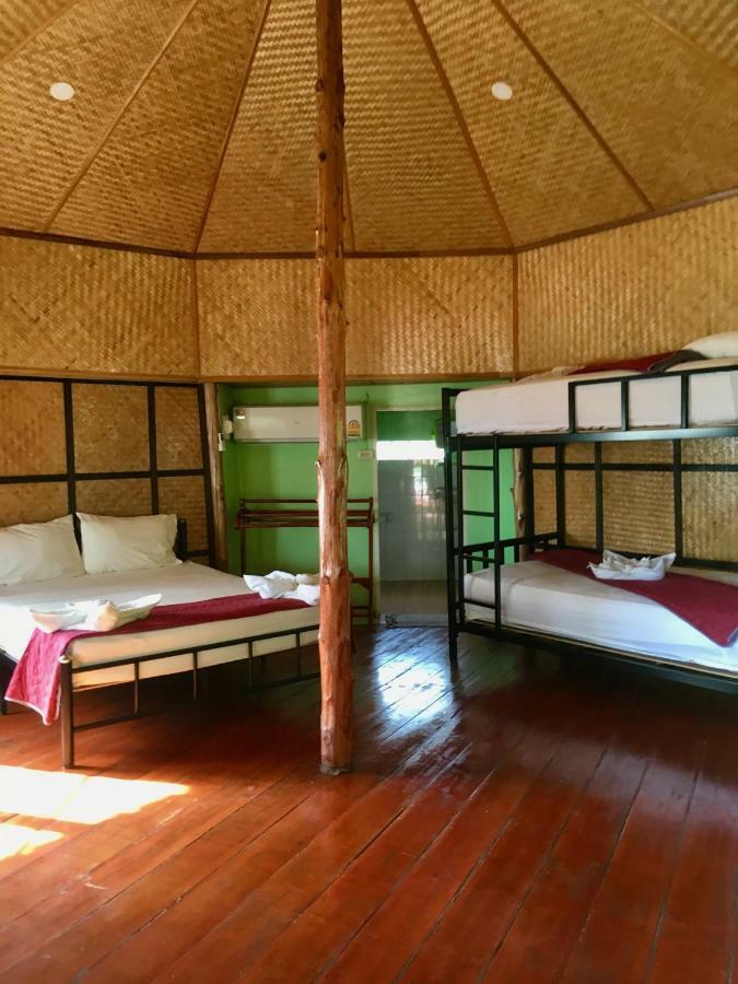 Tp Hut