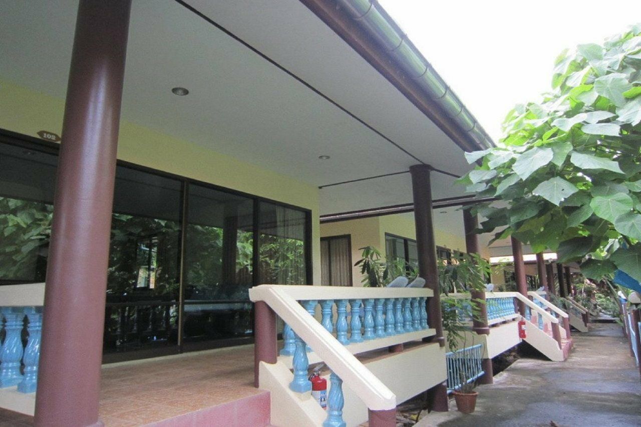 Hotel Jj & 2*