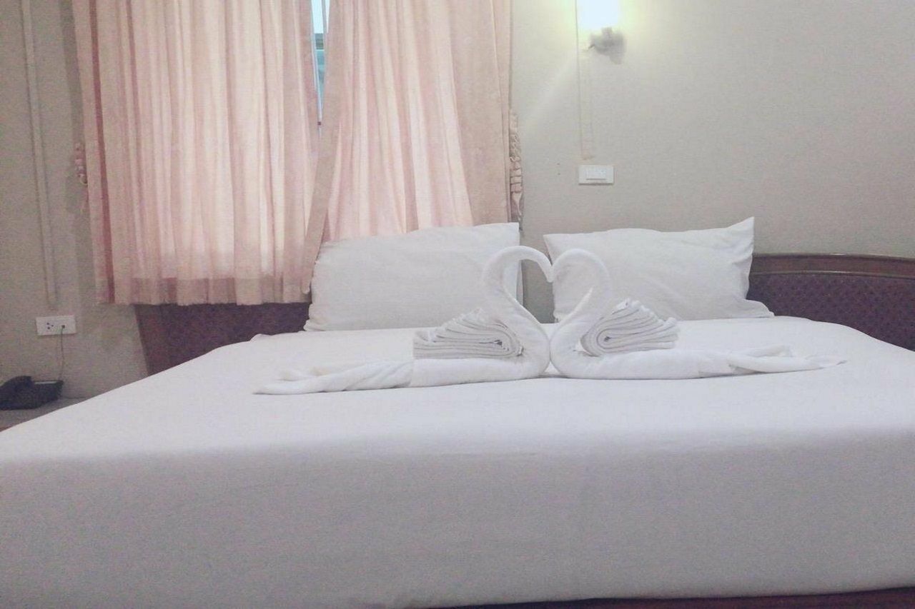 Jj & Hotel Phi Phi Don