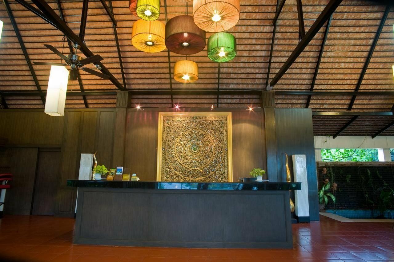 Resort Inrawadee 3*