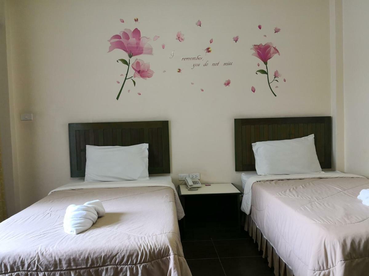 Inn Baan Suksiri 3*