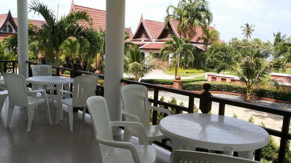 Sea Lavender Villa *