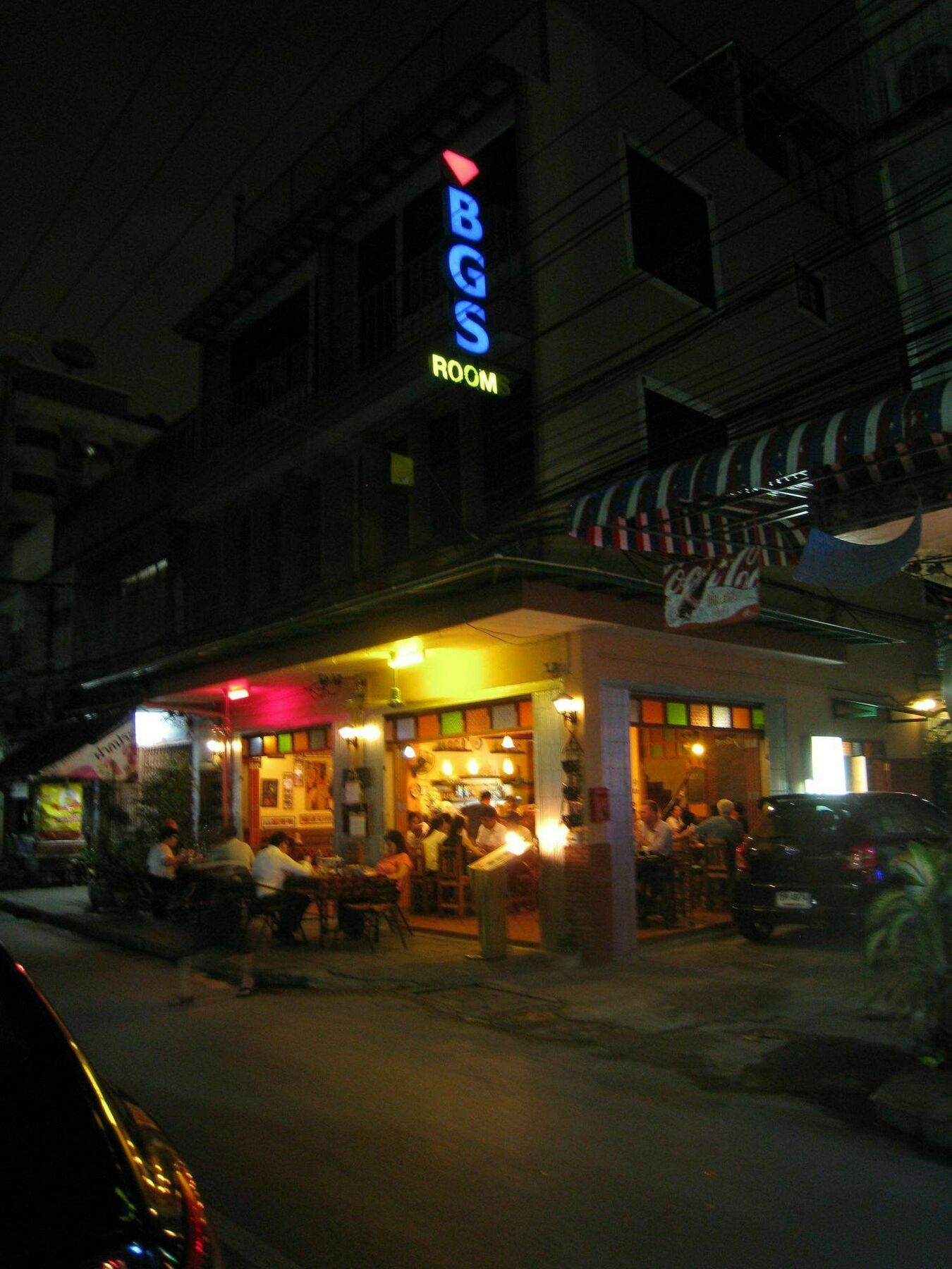 Acomodação com café da manhã  Baan Glang Soi Restaurant &
