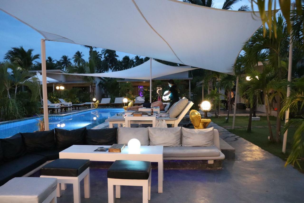 Coconutspalm Resort 4*