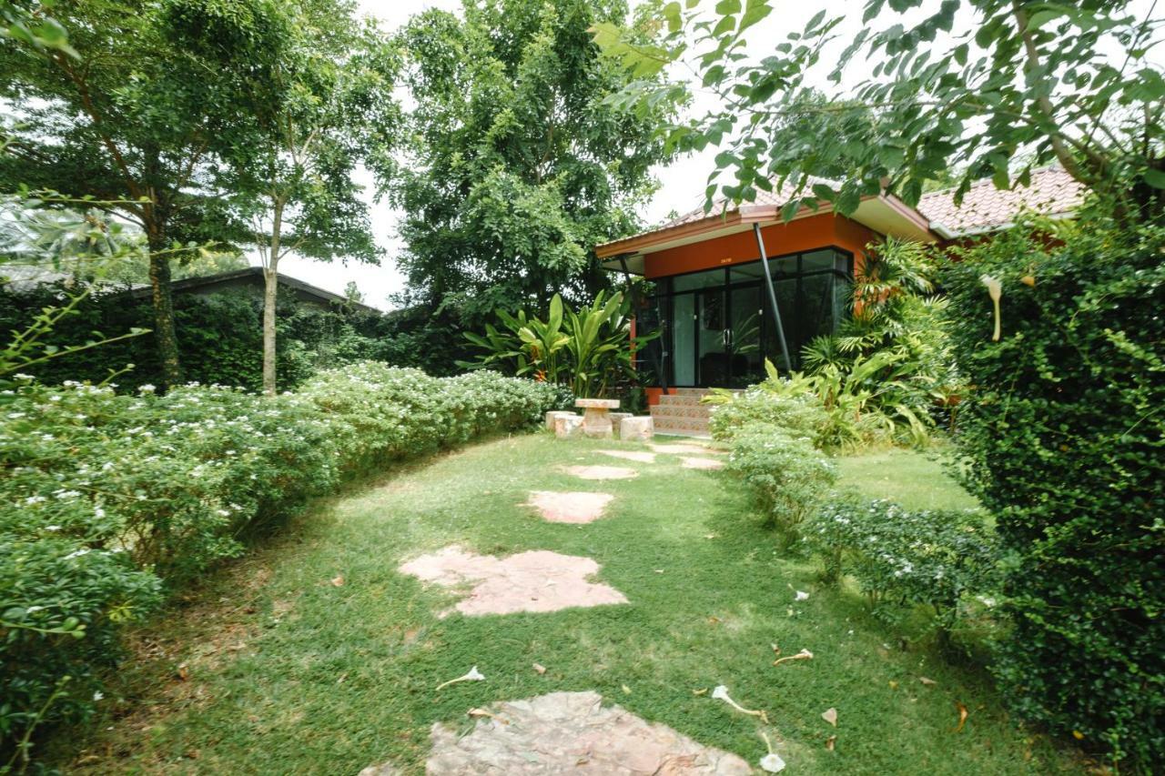 Saree Lagoon Koh Samui Villa *
