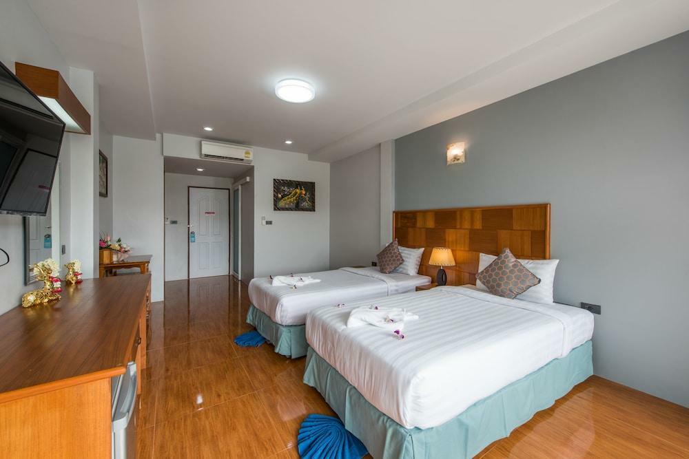 Lagoon 4* Phuket