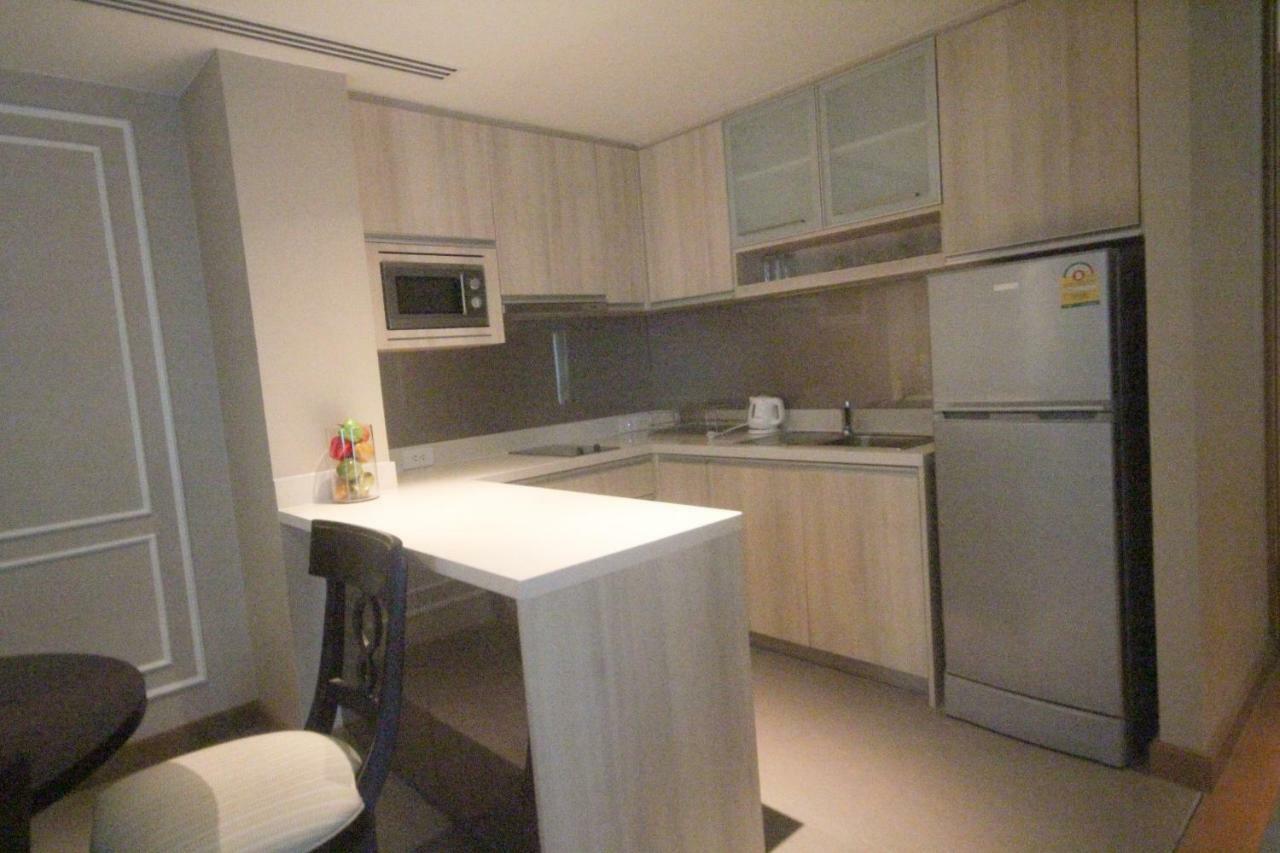 Nithiwat Amri Apartment