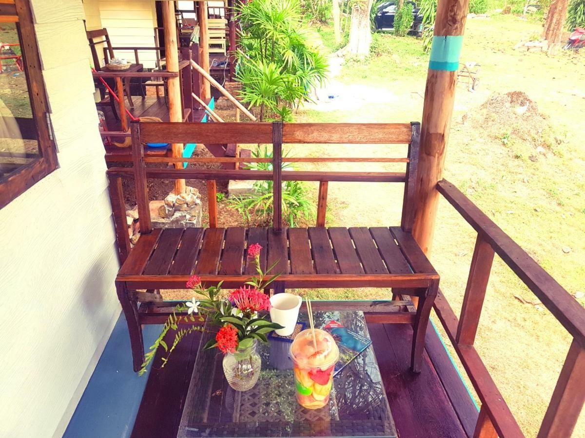 ฺbay Yard Hut Koh Chang