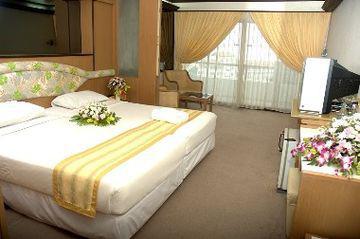 Pattaya Marriott And Hotel Jomtien Beach