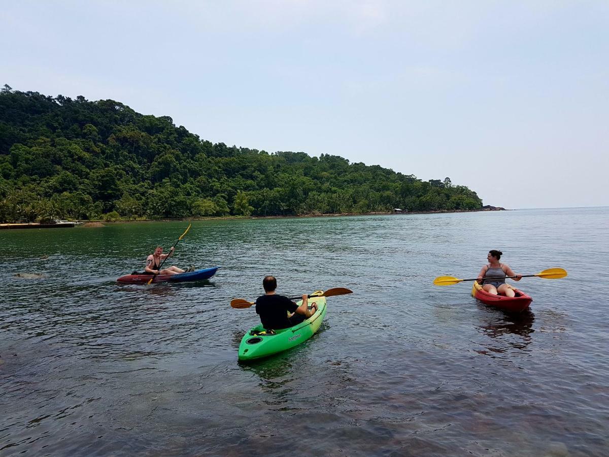 ฺbay Yard Hut Guest house Koh Chang