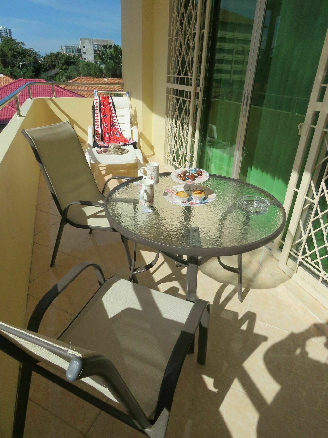 Butterfly Garden Boutique Residences: Luxury & With Full Amenities Aparthotel