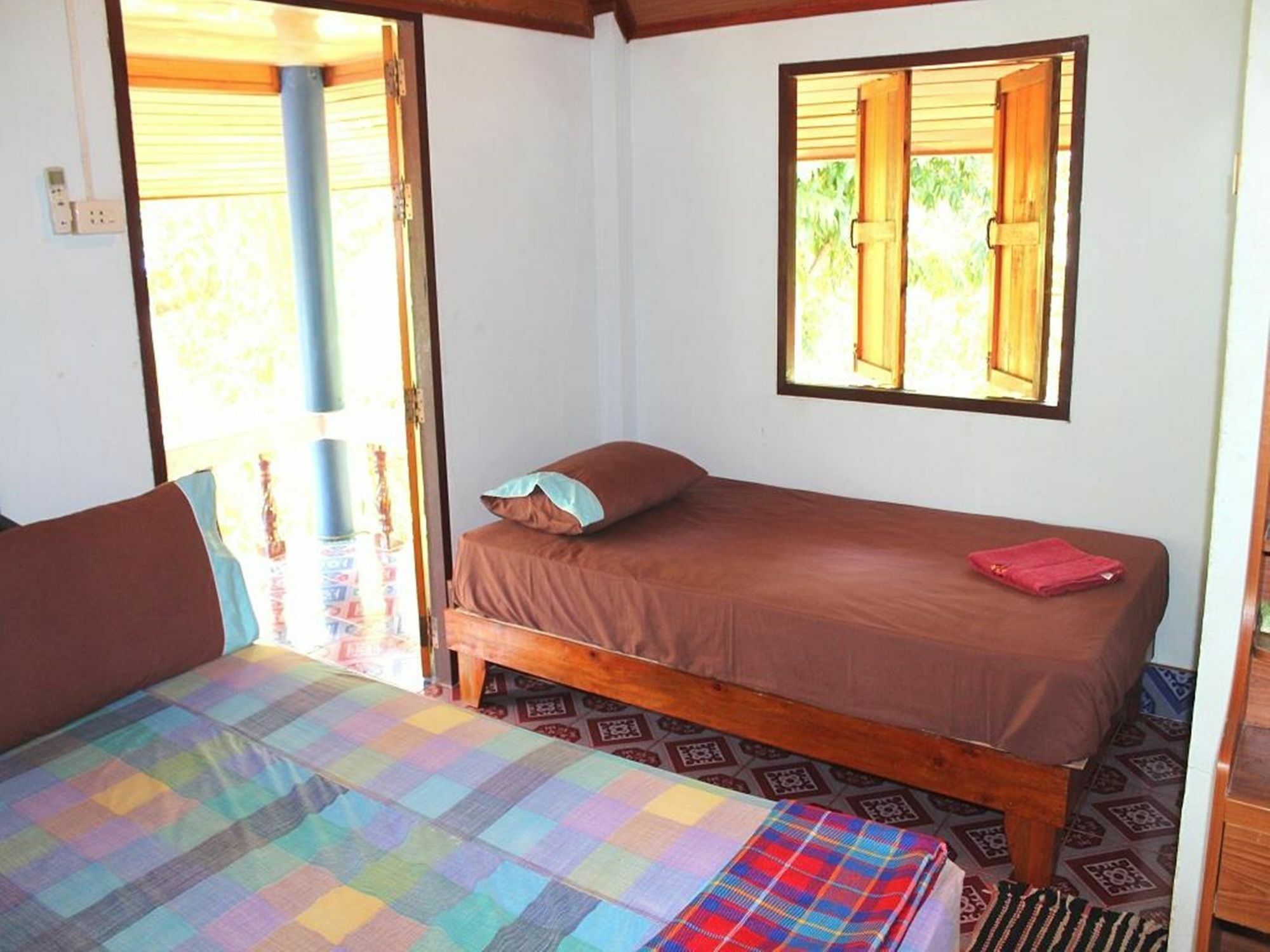 Jungle Bar & 2* Ko Pha Ngan