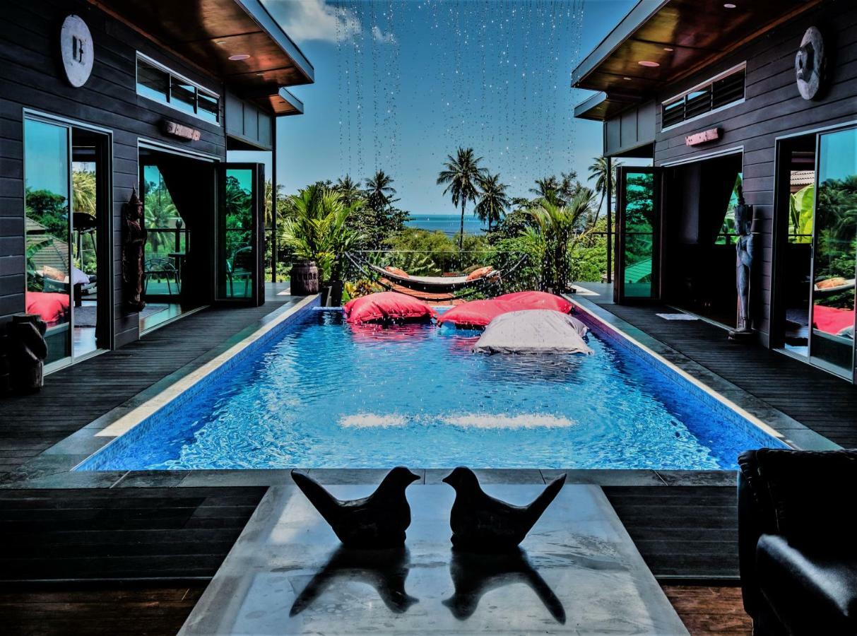 Stunning With Ocean Views And Free Car Pousada