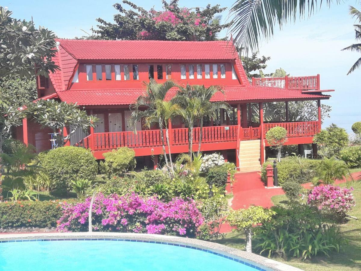 Beachfront Villa, Bang Po *
