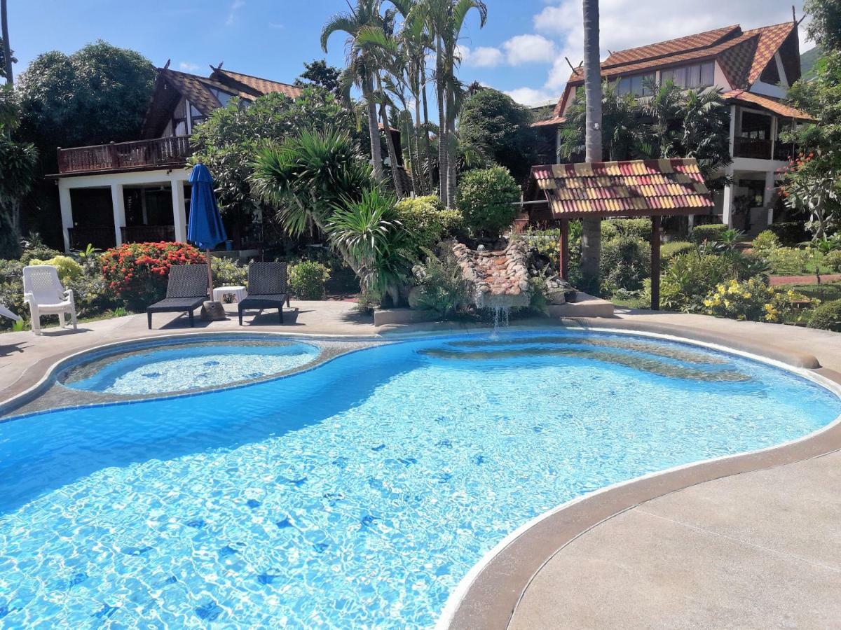 Villa Beachfront Villa, Bang Po Ban Bang Po