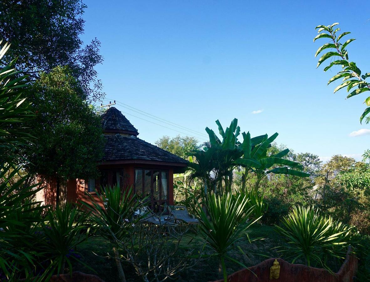 The Lookout Guest house *