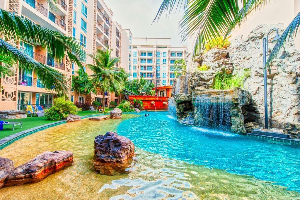 Atlantis Apartment Jomtien Beach