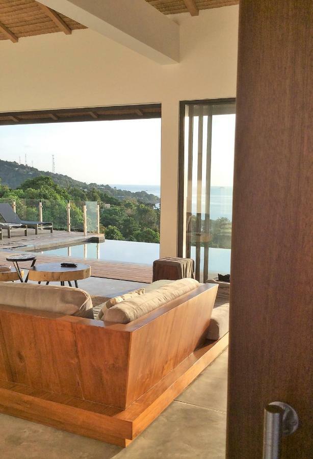 St Barth *