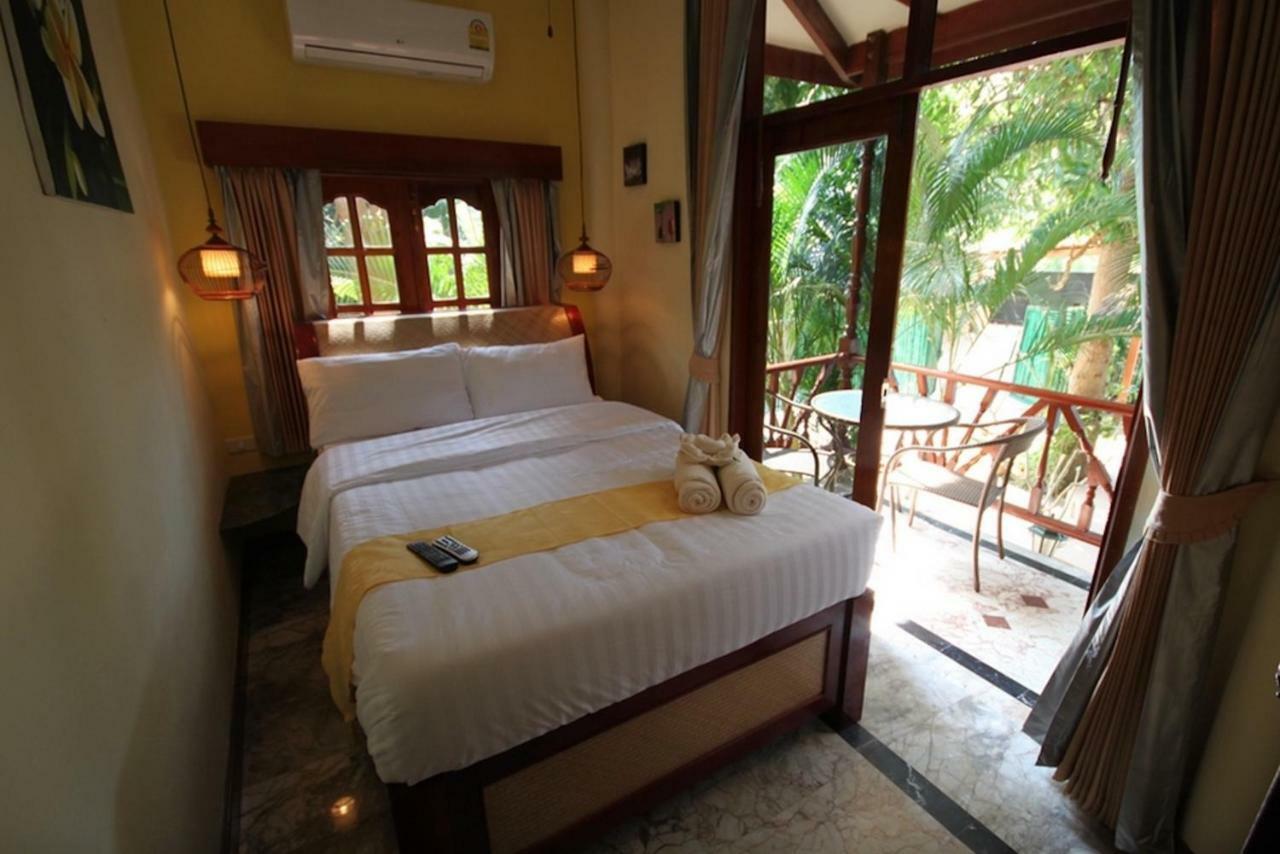 7 Bedroom Seafront Phanghan Sdv232-by Samui Dream Srithanu