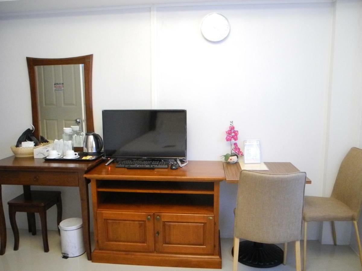 Hostel Bann Tawan