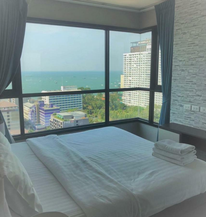 The Base Seaview Apartment