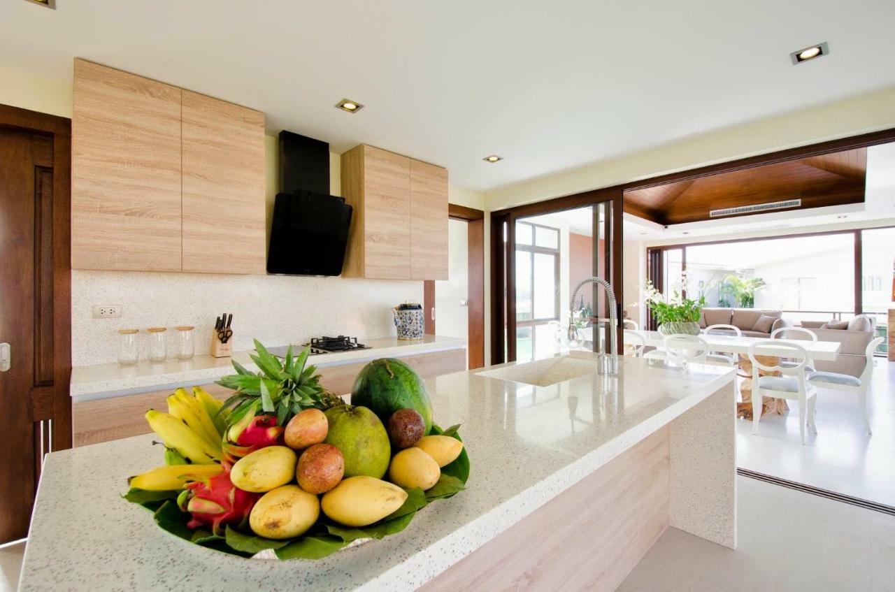 Villa Six Hills Sea View *