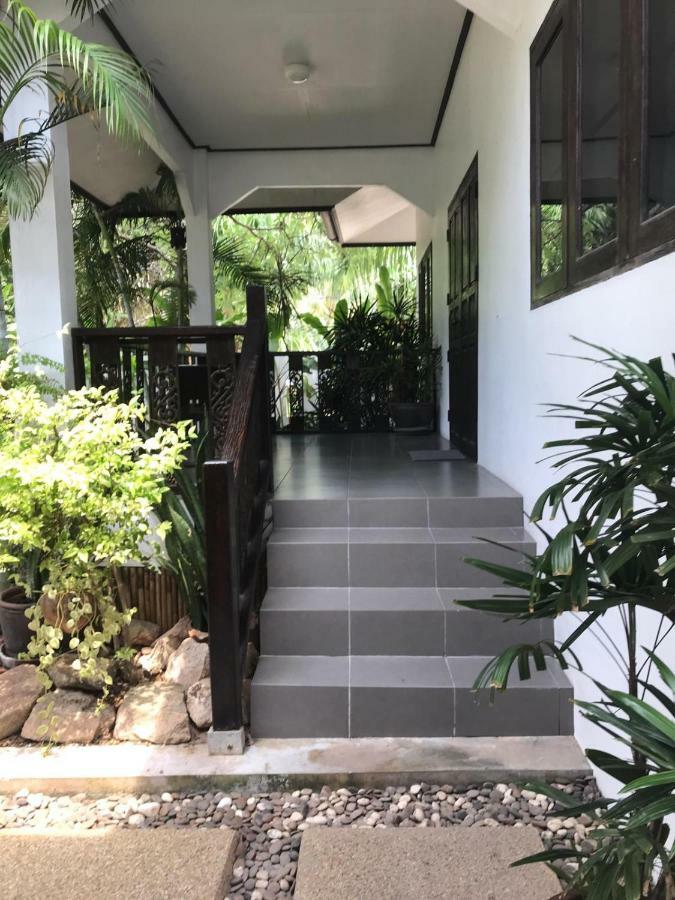 Chalisa * Koh Tao
