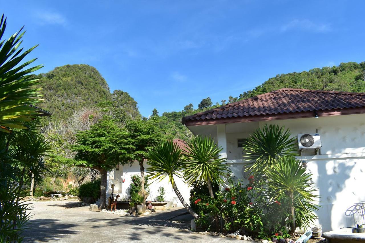 Rai Win Resort