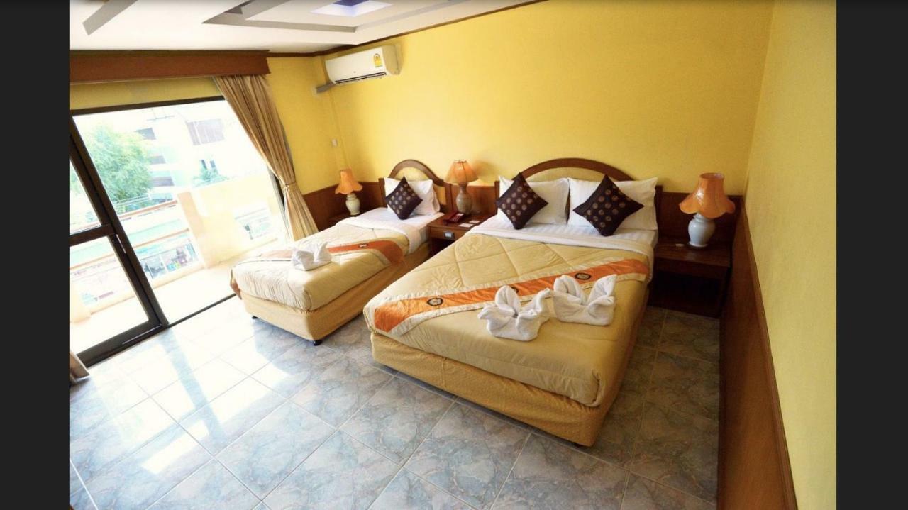 Mr. Mac's Hotel 2*