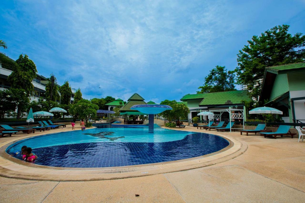 The Circle Hotel 3*
