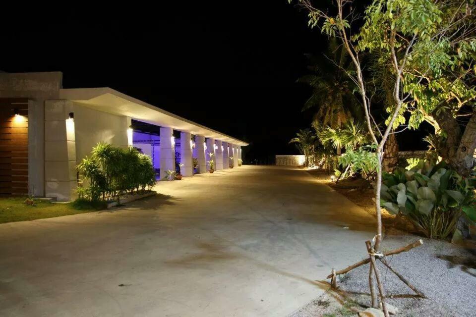 Inn Ozone Pranburi 2*