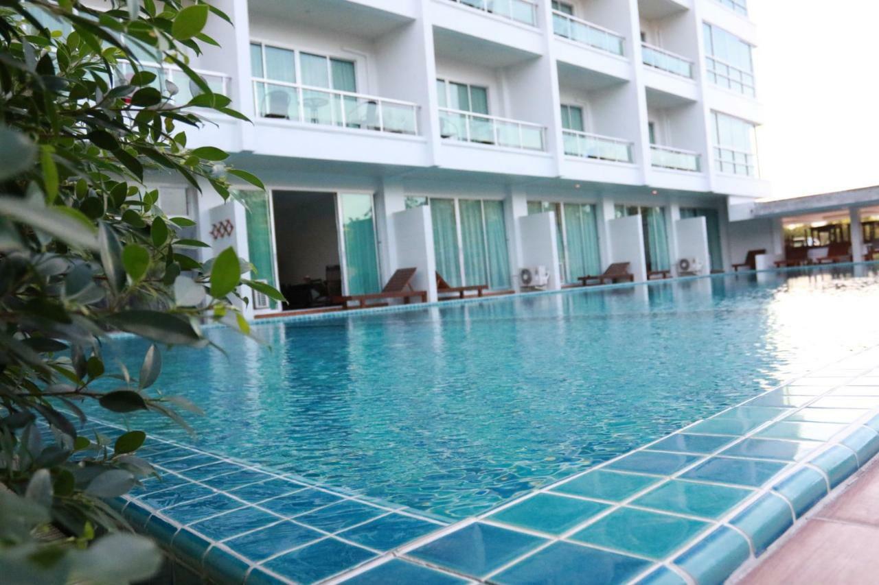 Hotel The Pano & Ao Nang